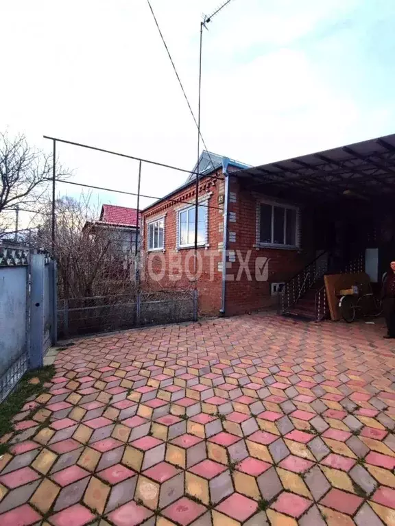 Дом в Краснодарский край, Кореновск 2-й кв-л,  (86 м) - Фото 0