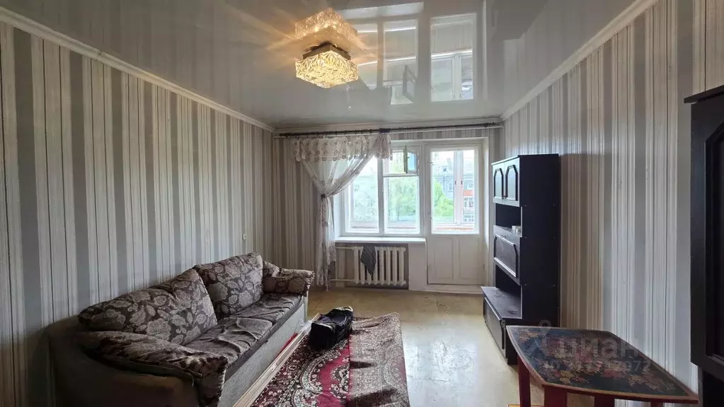 3-к кв. Псковская область, Псков Октябрьский просп., 30 (60.0 м) - Фото 1