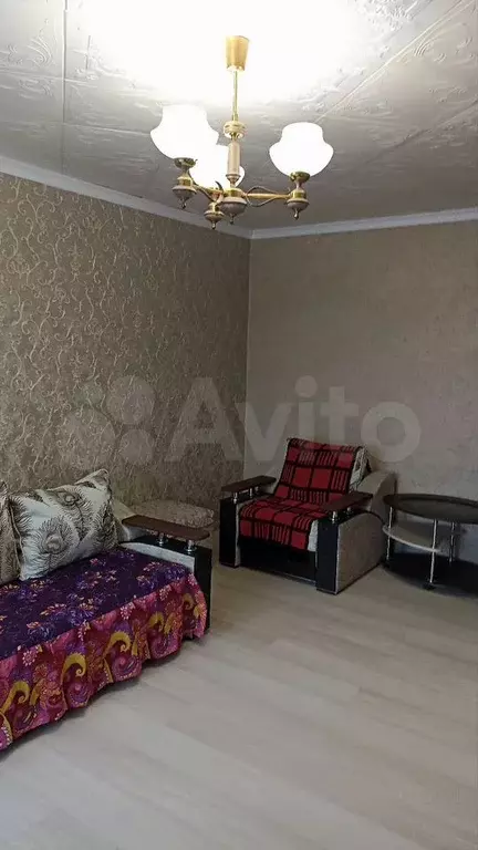 1-к. квартира, 32 м, 4/5 эт. - Фото 0