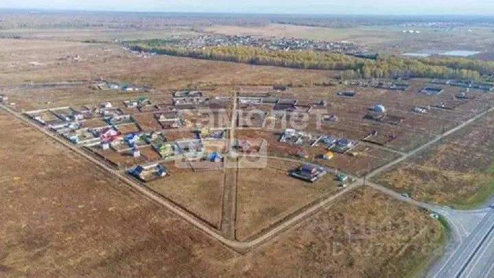 Участок в Тюменская область, Тюменский муниципальный округ, д. Елань, ... - Фото 1