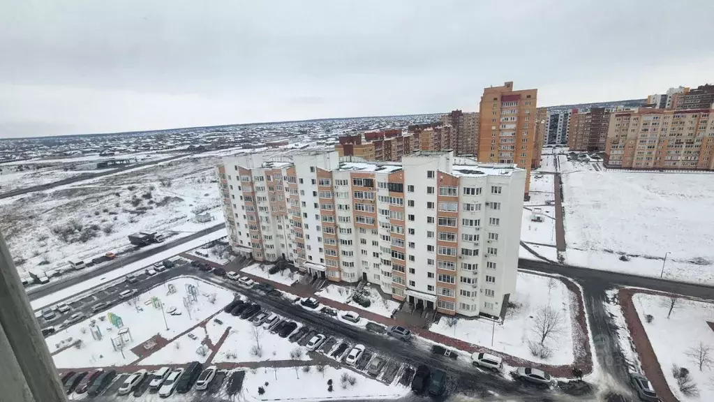 2-к кв. Белгородская область, Старый Оскол Степной мкр, 11 (72.3 м) - Фото 1