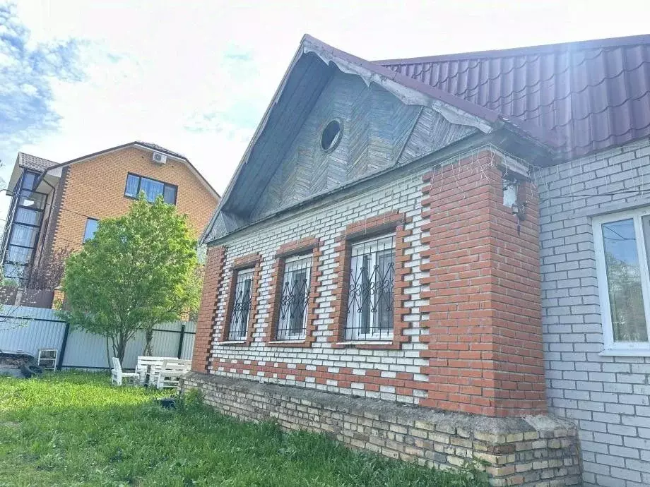 Дом в Пермский край, Березники Семино мкр, ул. Магистральная, 6 (108 ... - Фото 0