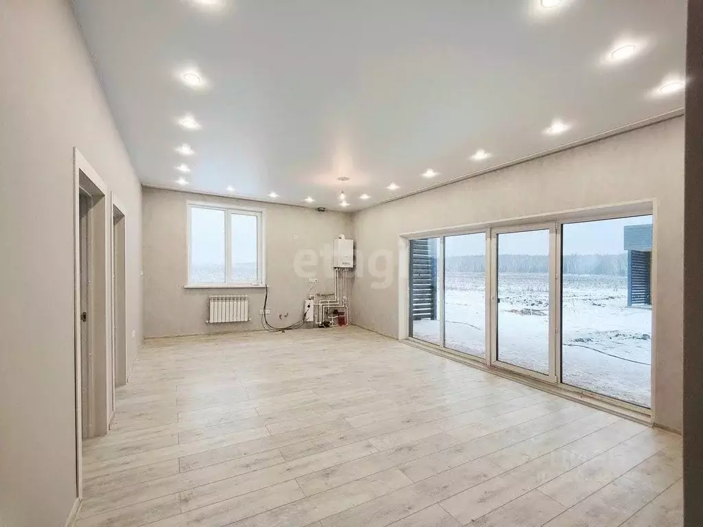 Дом в Татарстан, Пестречинский район, Богородское с/пос, д. Камыш ул. ... - Фото 1