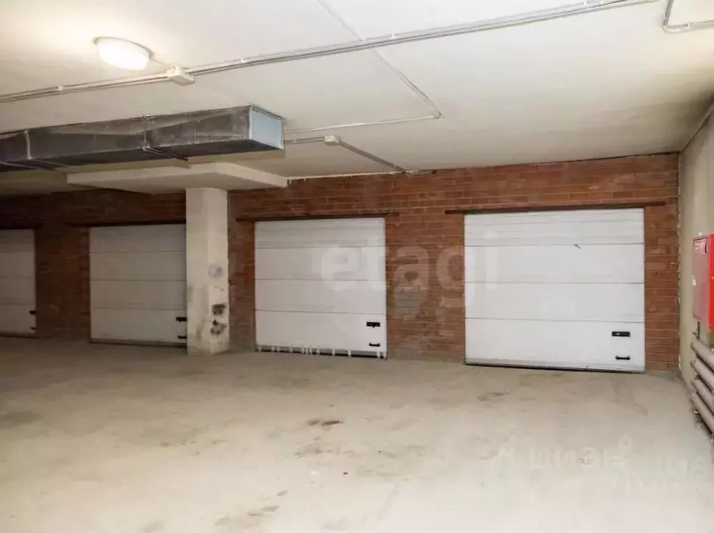 Гараж в Ханты-Мансийский АО, Сургут ул. Юности, 8 (20 м) - Фото 1