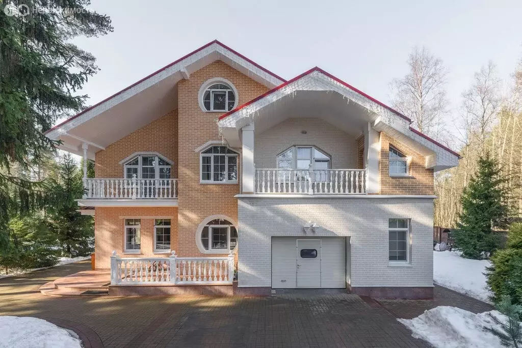 Дом в посёлок Репино, Круговая улица (371 м) - Фото 2