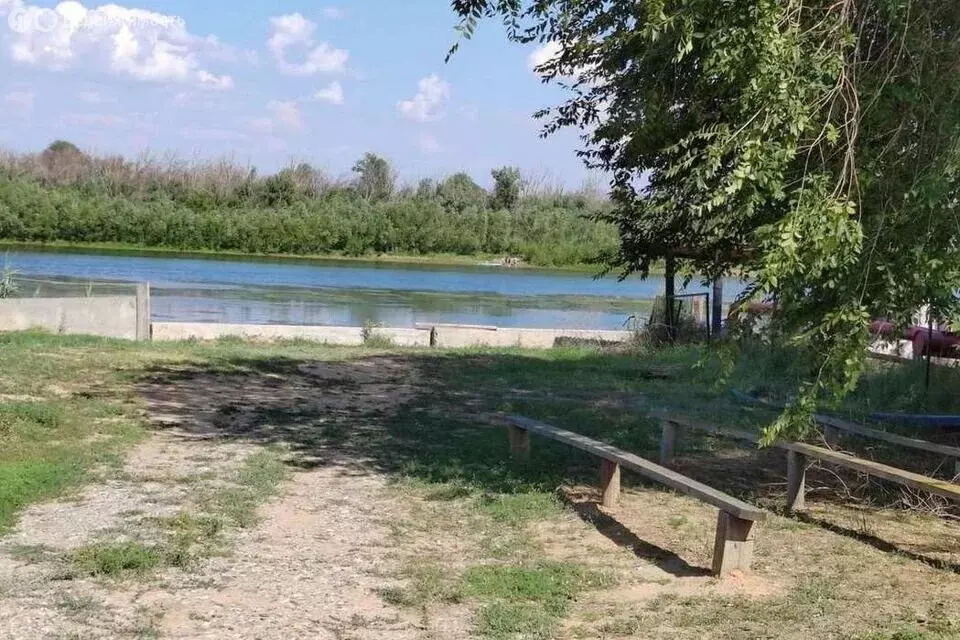 Участок в Камызякский район, село Чаган (8.6 м) - Фото 1