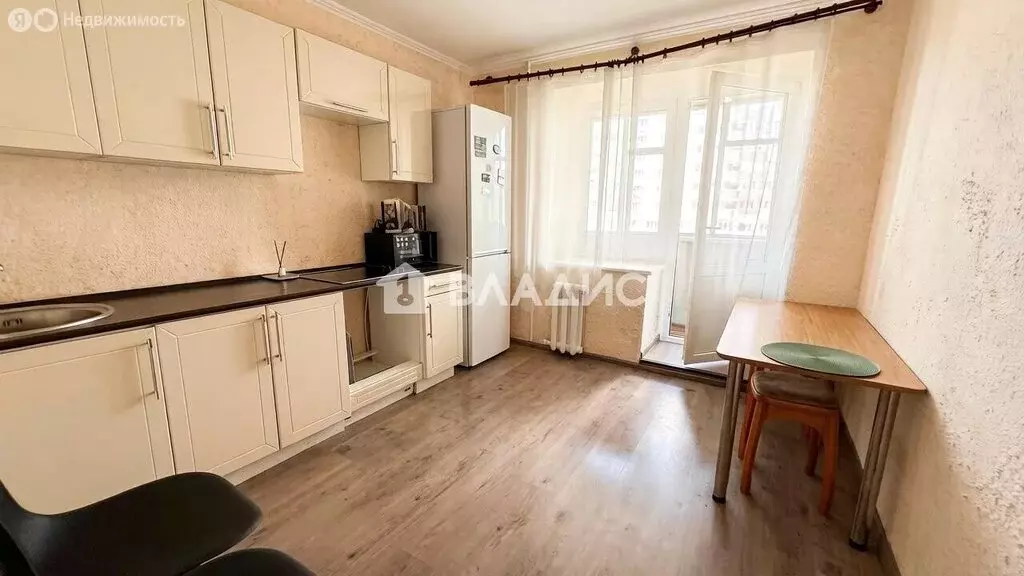 1-комнатная квартира: Белгород, улица Губкина, 15Д (39.5 м) - Фото 1