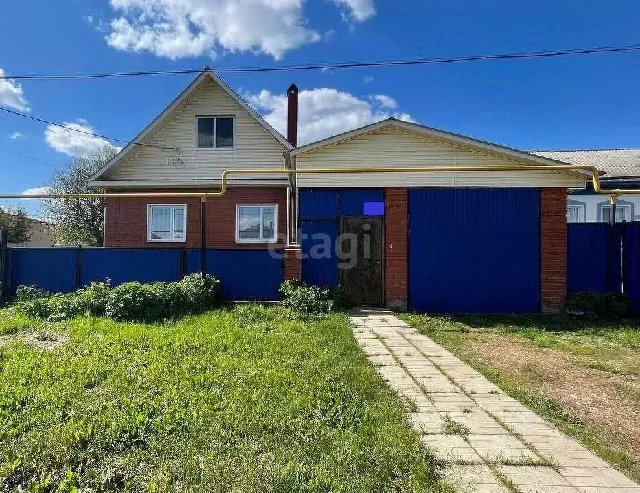 Дом в Башкортостан, Бирск городское поселение, с. Пономаревка ул. ... - Фото 1