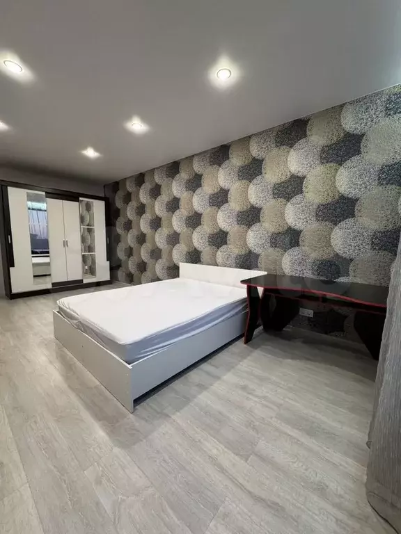 1-к. квартира, 47 м, 5/25 эт. - Фото 1