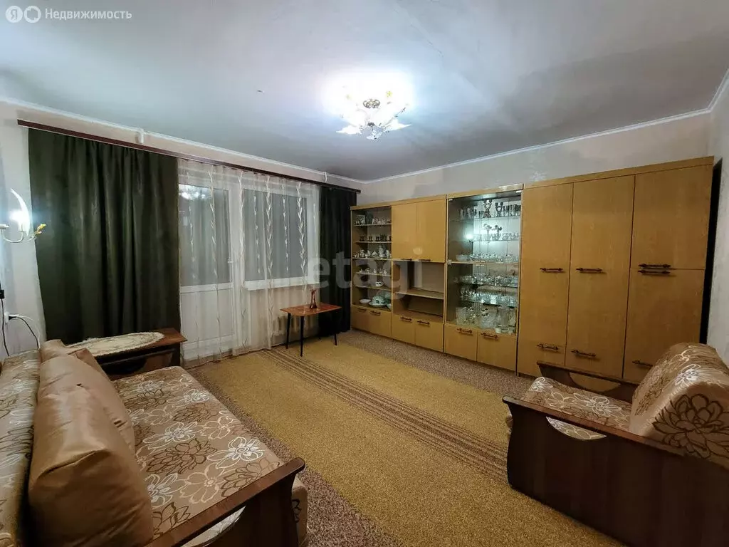 2-комнатная квартира: Миасс, проспект Октября, 47 (50 м) - Фото 1