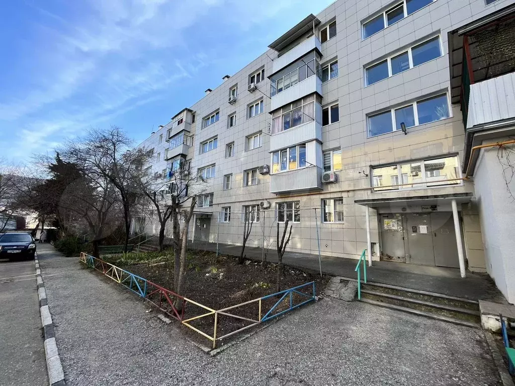 3-к. квартира, 59 м, 4/5 эт. - Фото 0