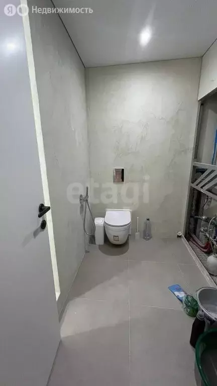 2-комнатная квартира: Липецк, улица И.В. Свиридова, 14 (90.9 м) - Фото 1
