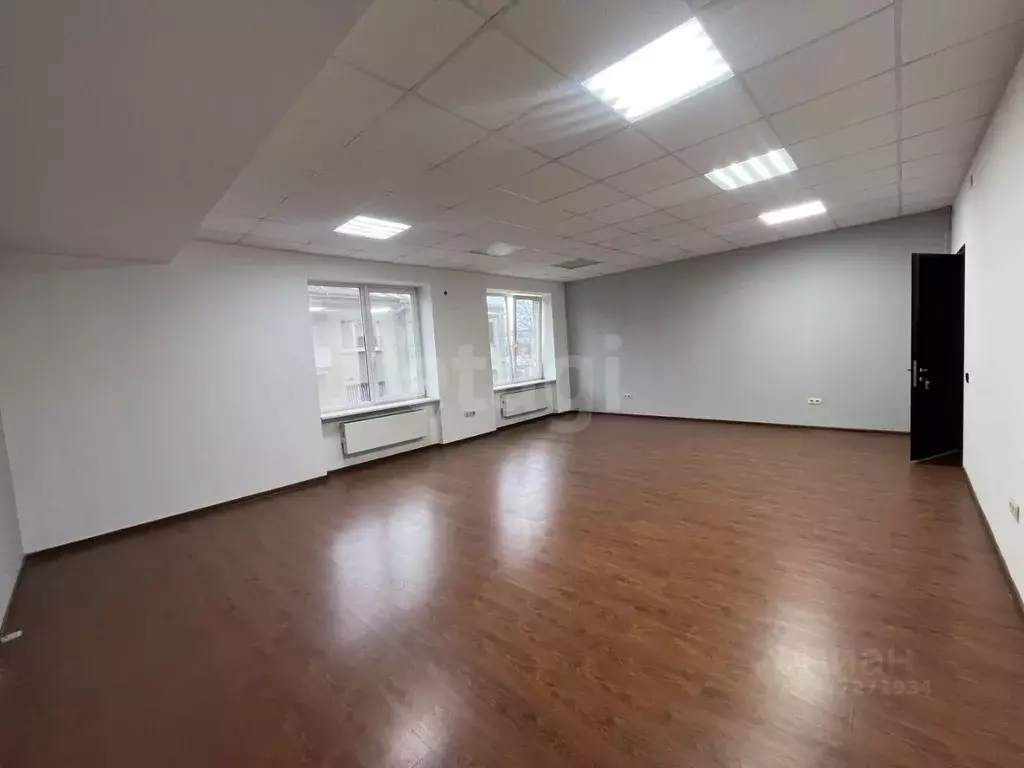 Офис в Северная Осетия, Владикавказ ул. Революции, 58 (45 м) - Фото 2