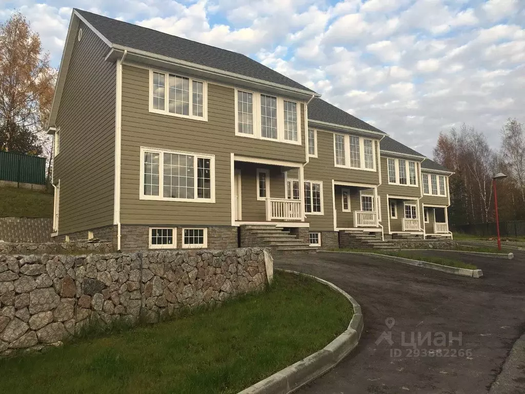 Таунхаус в Ленинградская область, Всеволожский район, Колтушское ... - Фото 1