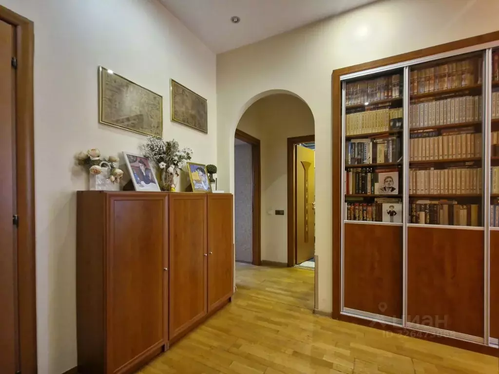 4-к кв. Москва Ленинградский просп., 24 (82.5 м) - Фото 1