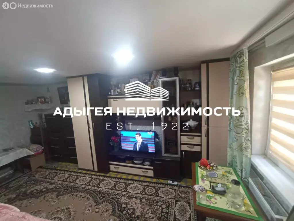 2-комнатная квартира: Майкоп, улица Пушкина, 240 (28 м) - Фото 0