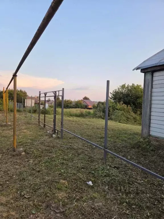 Дом в Воронежская область, Семилукский район, с. Землянск ул. Ленина, ... - Фото 1