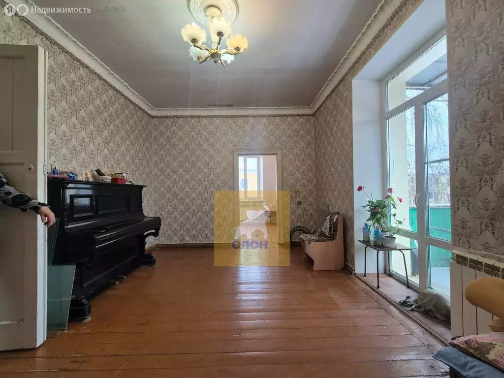 3-комнатная квартира: Краснотурьинск, улица Фрунзе, 41 (61.3 м) - Фото 1