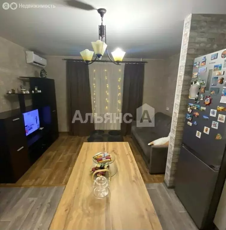 Квартира-студия: Шахты, улица Достоевского, 74 (25 м) - Фото 1