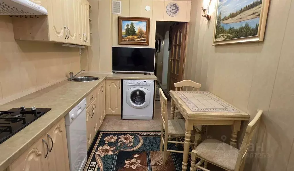 2-к кв. Ямало-Ненецкий АО, Новый Уренгой Советский мкр, 3/1 (44.2 м) - Фото 1