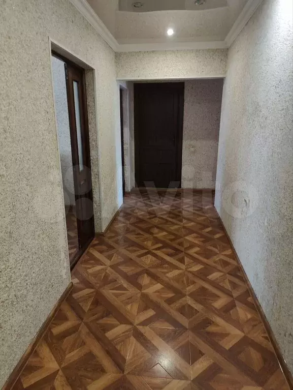 3-к. квартира, 72 м, 2/7 эт. - Фото 0