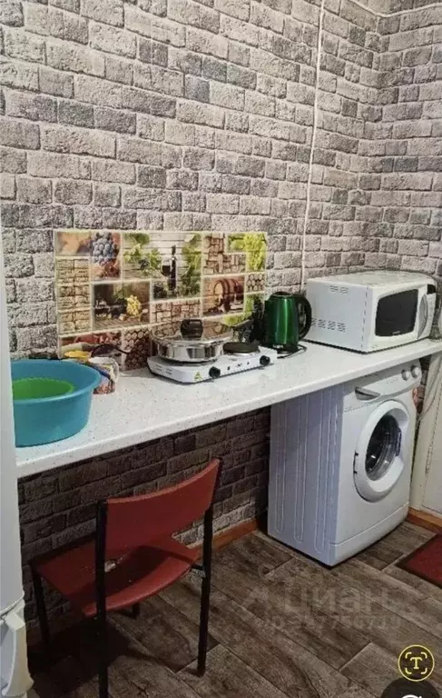 1-к кв. Кемеровская область, Кемерово бул. Строителей, 19 (17.0 м) - Фото 1