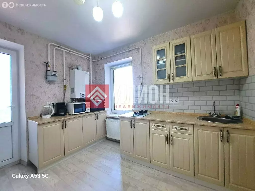 1-комнатная квартира: Севастополь, проспект Генерала Острякова, 3 ... - Фото 0