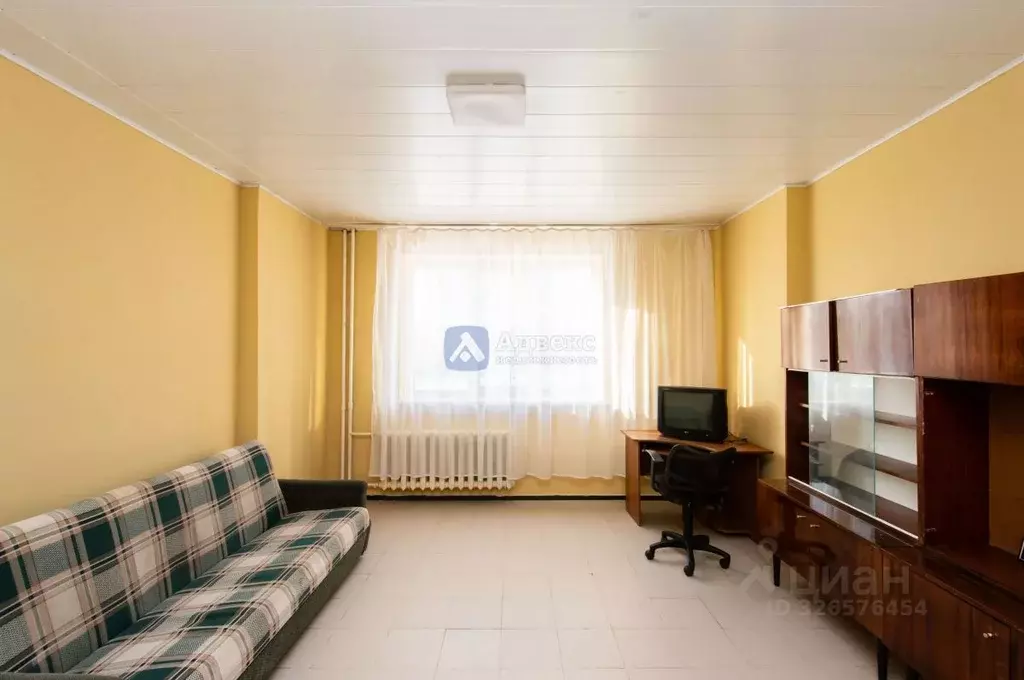 3-к кв. Тюменская область, Тюмень Харьковская ул., 27 (90.5 м) - Фото 2