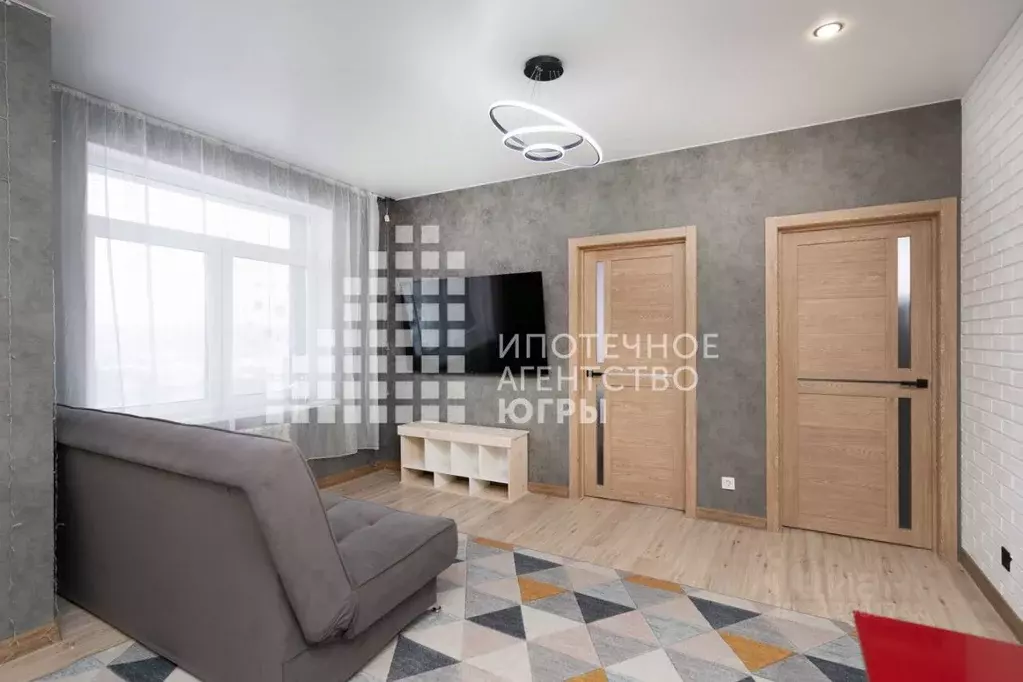 2-к кв. Ханты-Мансийский АО, Ханты-Мансийск ул. Строителей, 113 (57.7 ... - Фото 1