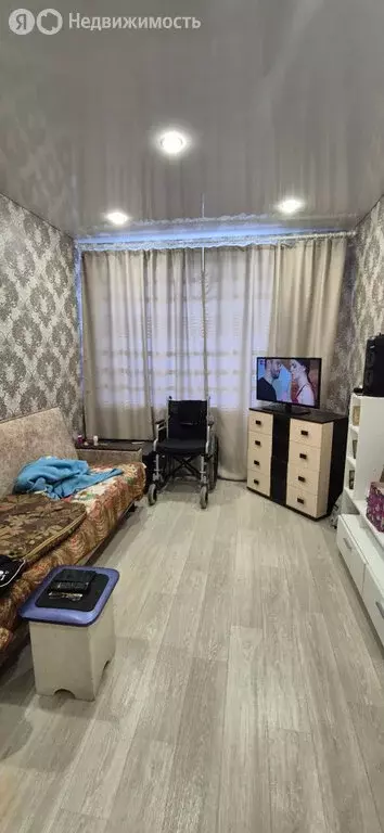 2-комнатная квартира: посёлок Красногвардеец, Заводская улица, 35 (31 ... - Фото 1