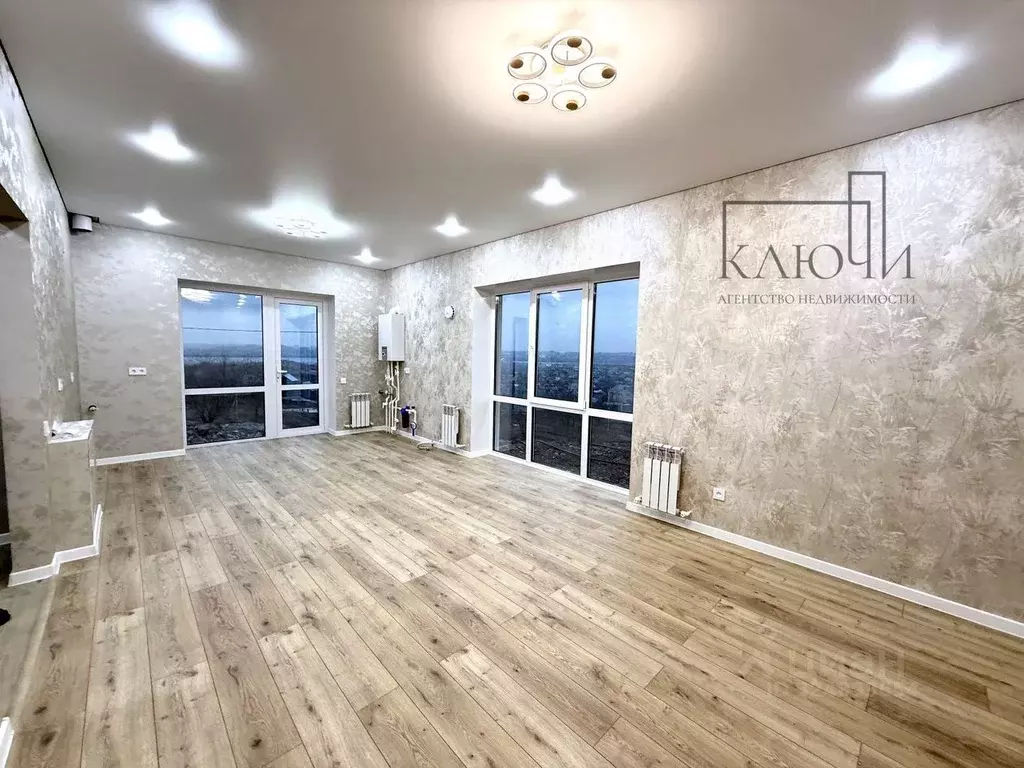 Дом в Челябинская область, Магнитогорск ул. Мирная, 63 (80 м) - Фото 1