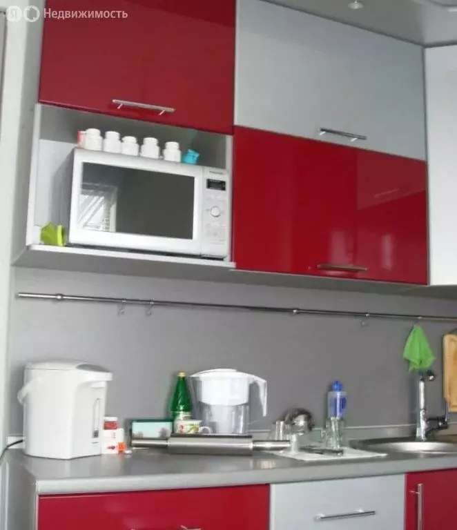 3-комнатная квартира: Новый Уренгой, район Северная Жилая Часть, ... - Фото 2