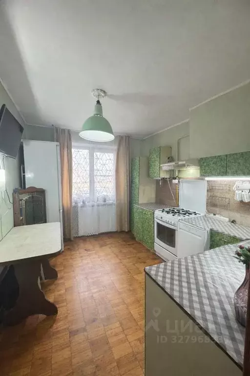 3-к кв. Волгоградская область, Волгоград ул. Менжинского, 23 (65.0 м) - Фото 1