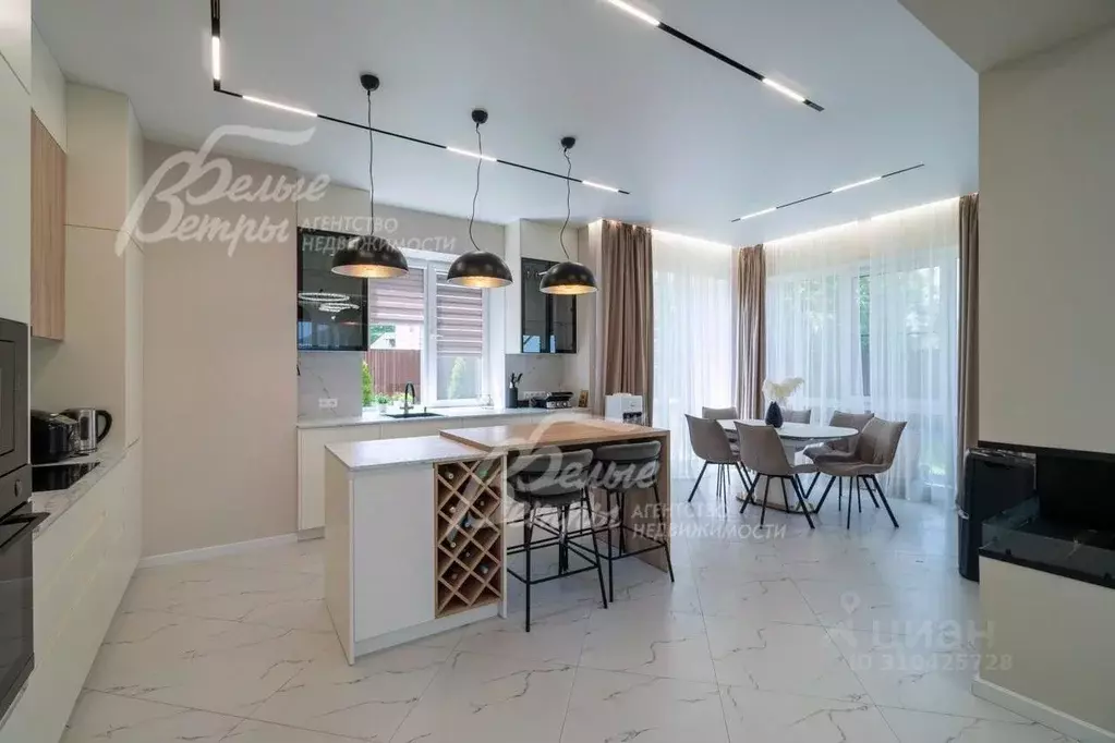 Дом в Москва Александровы Пруды кп,  (260 м) - Фото 1