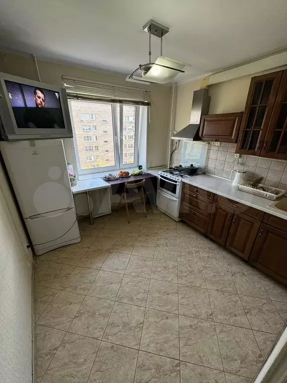 7-к. квартира, 37 м, 7/9 эт. - Фото 1