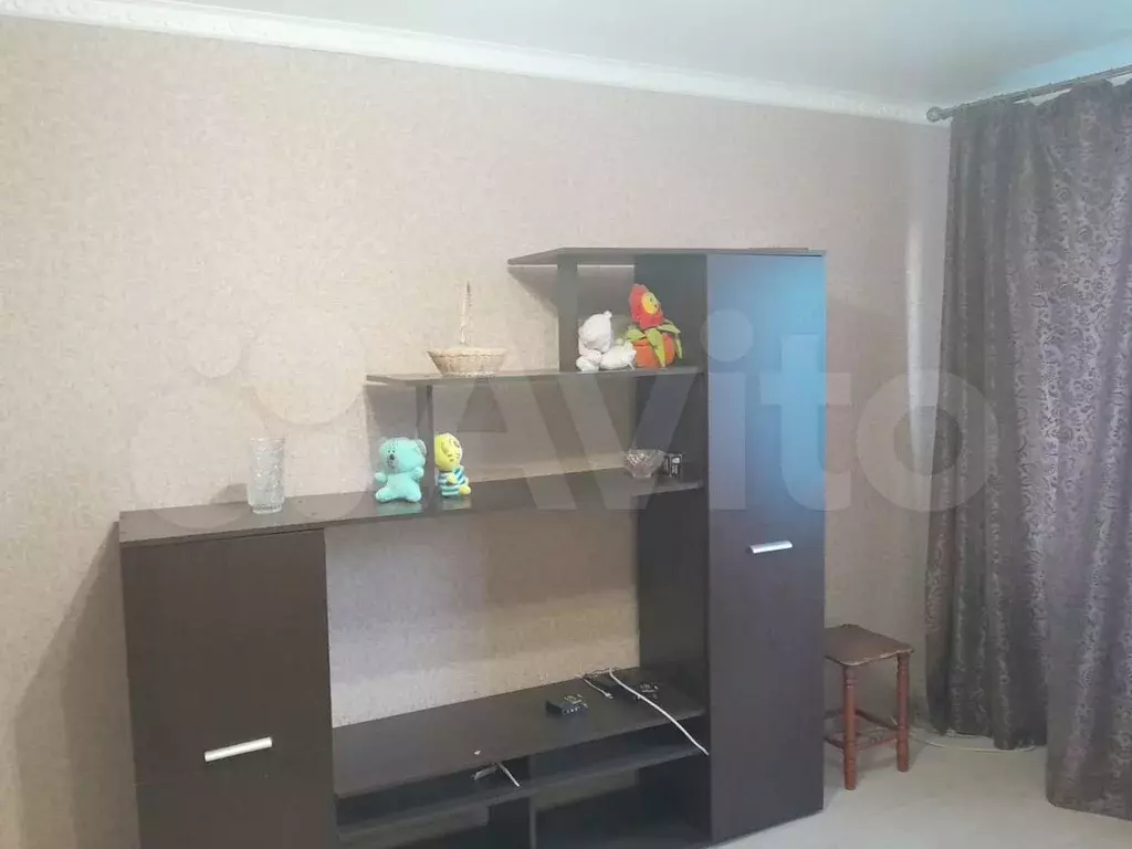 3-к. квартира, 55 м, 4/5 эт. - Фото 1