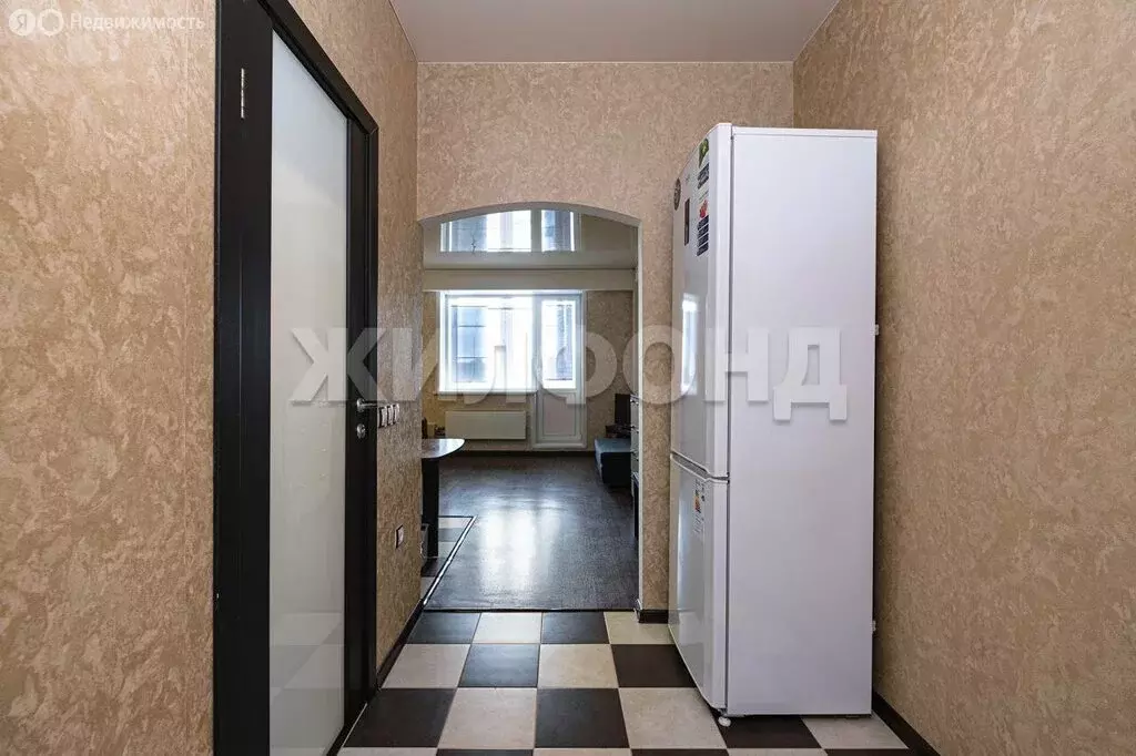 Квартира-студия: Новосибирск, Выборная улица, 94 (28.2 м) - Фото 1