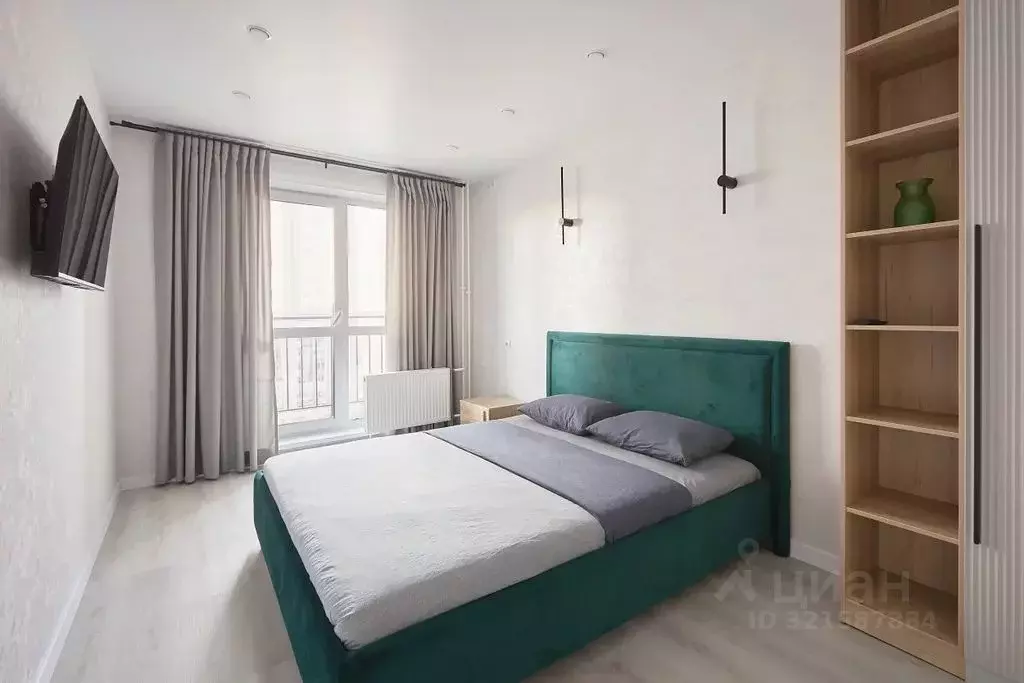 1-к кв. Курганская область, Курган Заозерный жилрайон, 4-й мкр, 32 ... - Фото 1