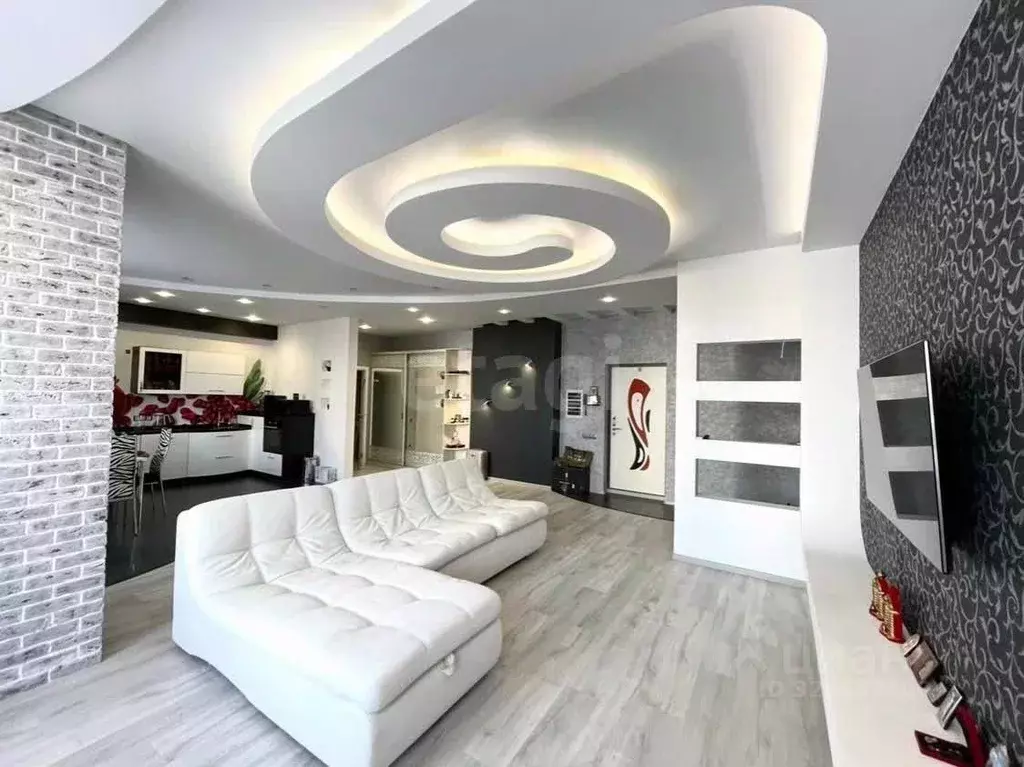 2-к кв. Белгородская область, Белгород Академическая ул., 23а (89.2 м) - Фото 1