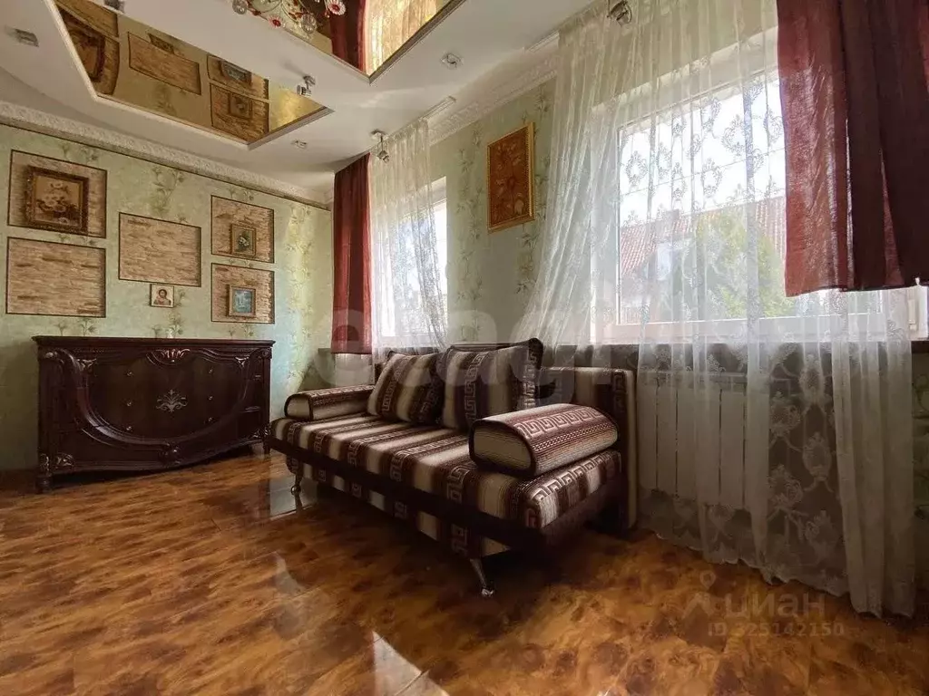 Дом в Калининградская область, Калининград Грибная ул., 10 (76 м) - Фото 0