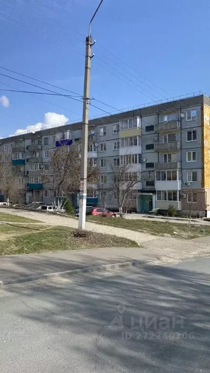 3-к кв. Саратовская область, Вольск Звездная ул., 4А (65.5 м) - Фото 0