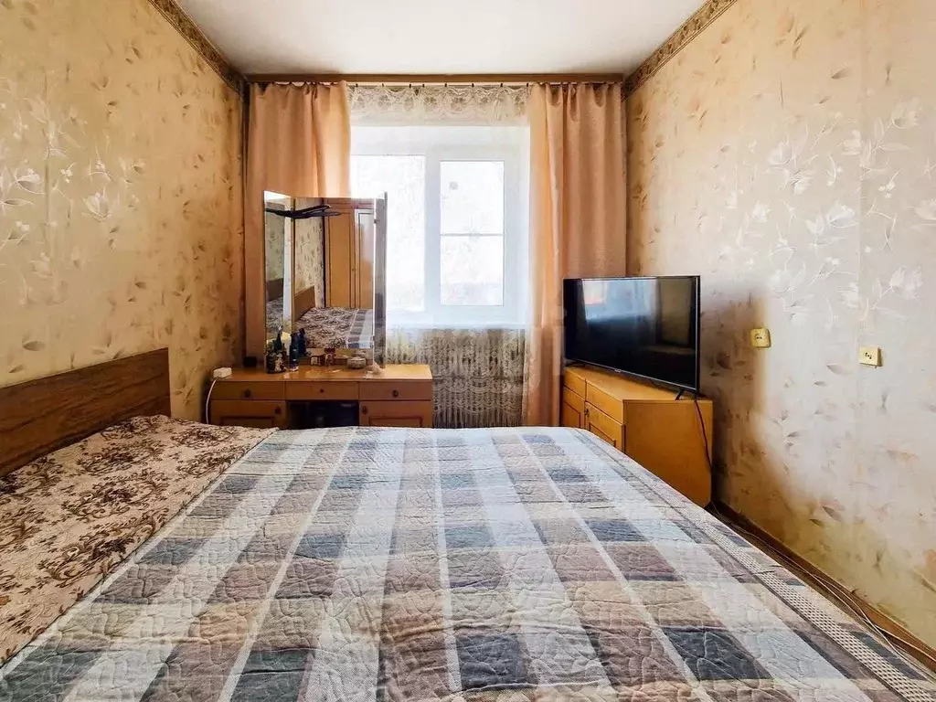 3-к кв. Калужская область, Кременки Жуковский район, Лесная ул., 3 ... - Фото 0