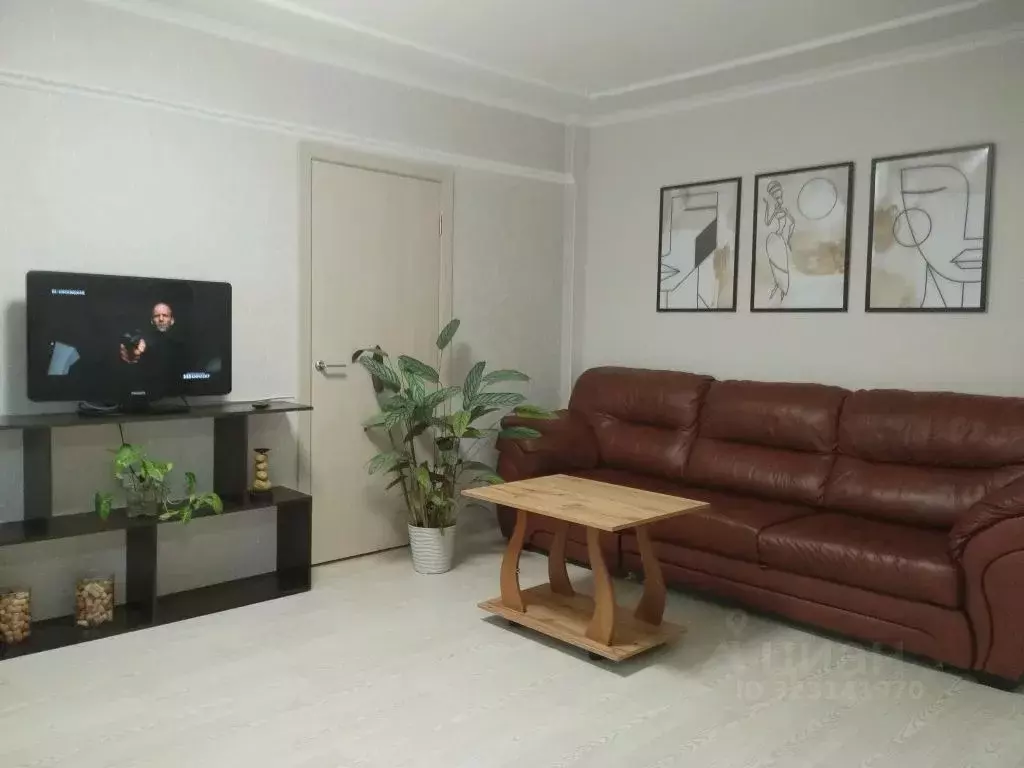 2-к кв. Красноярский край, Красноярск Московская ул., 14 (57.0 м) - Фото 1