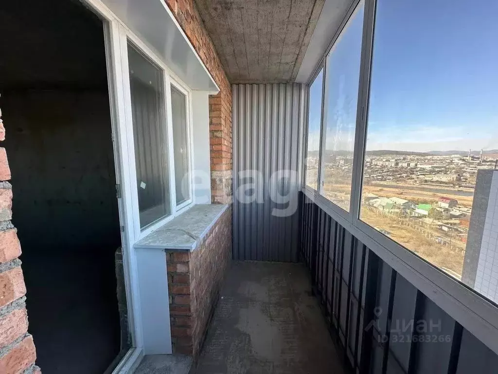 3-к кв. Бурятия, Улан-Удэ ул. Бабушкина, 1к1 (75.34 м) - Фото 1