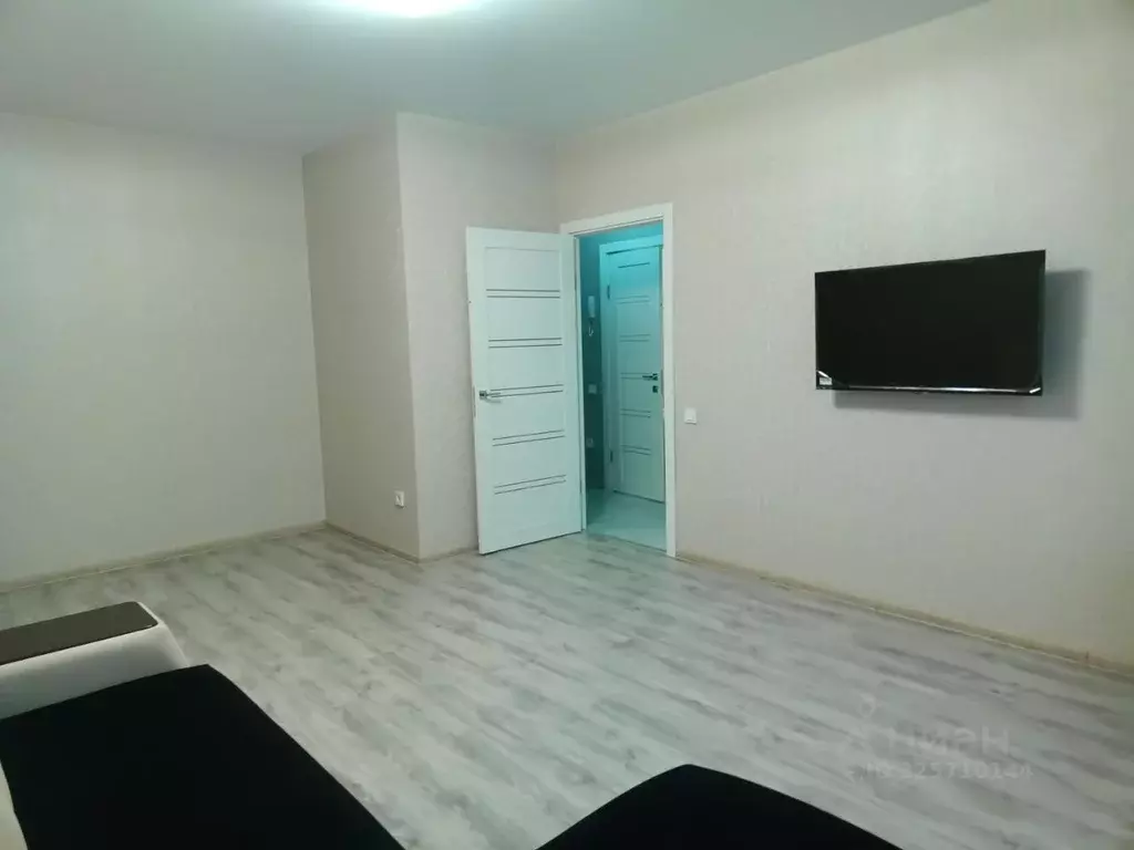 1-к кв. Волгоградская область, Волгоград ул. Имени Ивана Морозова, 2 ... - Фото 2