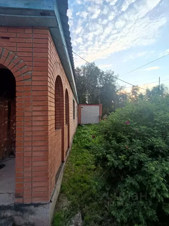 Дом в Красноярский край, Назаровский район, Краснополянский сельсовет, ... - Фото 1