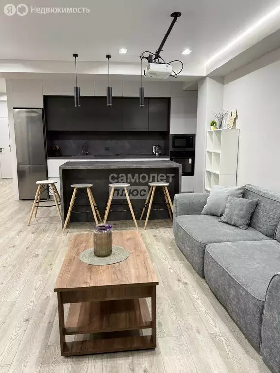 3-комнатная квартира: Киров, улица Героя Николая Рожнева, 4 (106 м) - Фото 2