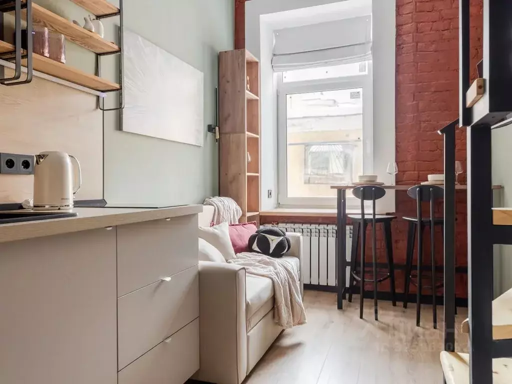 Студия Санкт-Петербург Московский просп., 32 (16.0 м) - Фото 1