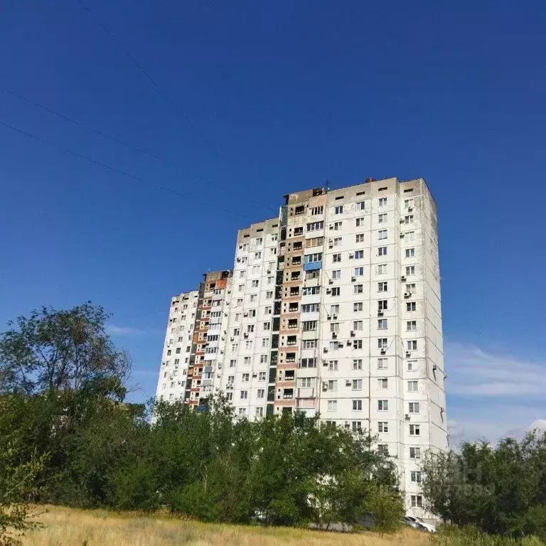 4-к кв. Волгоградская область, Волгоград ул. Никитина, 121 (80.8 м) - Фото 0