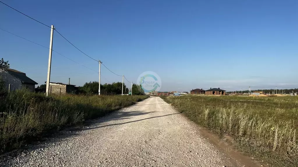 Участок в Татарстан, Лаишевский район, Кирбинское с/пос, д. Травкино, ... - Фото 0
